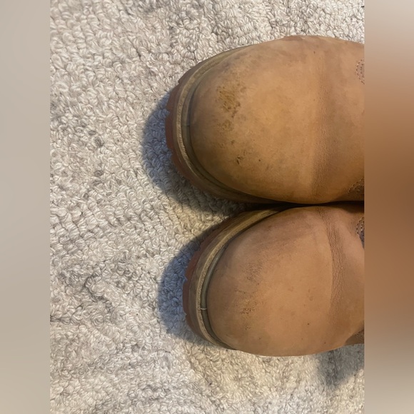 Timberland Tan and Black Winter Boots - Picture 2 of 8